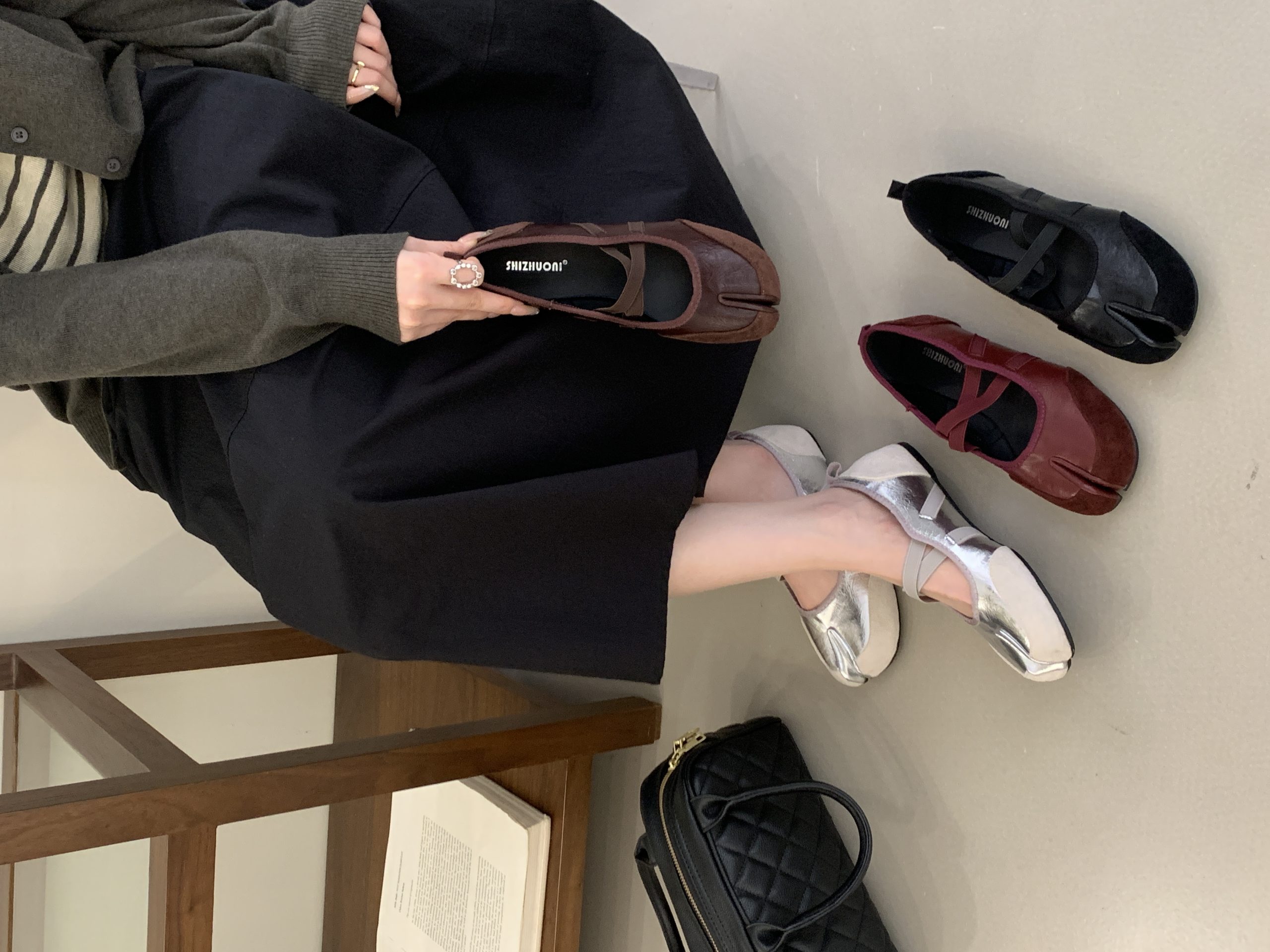 2025 New Style One-Strap Toe-Divider Mary Jane Ballet Flat Shoes for Women Low Top Casual Shoes