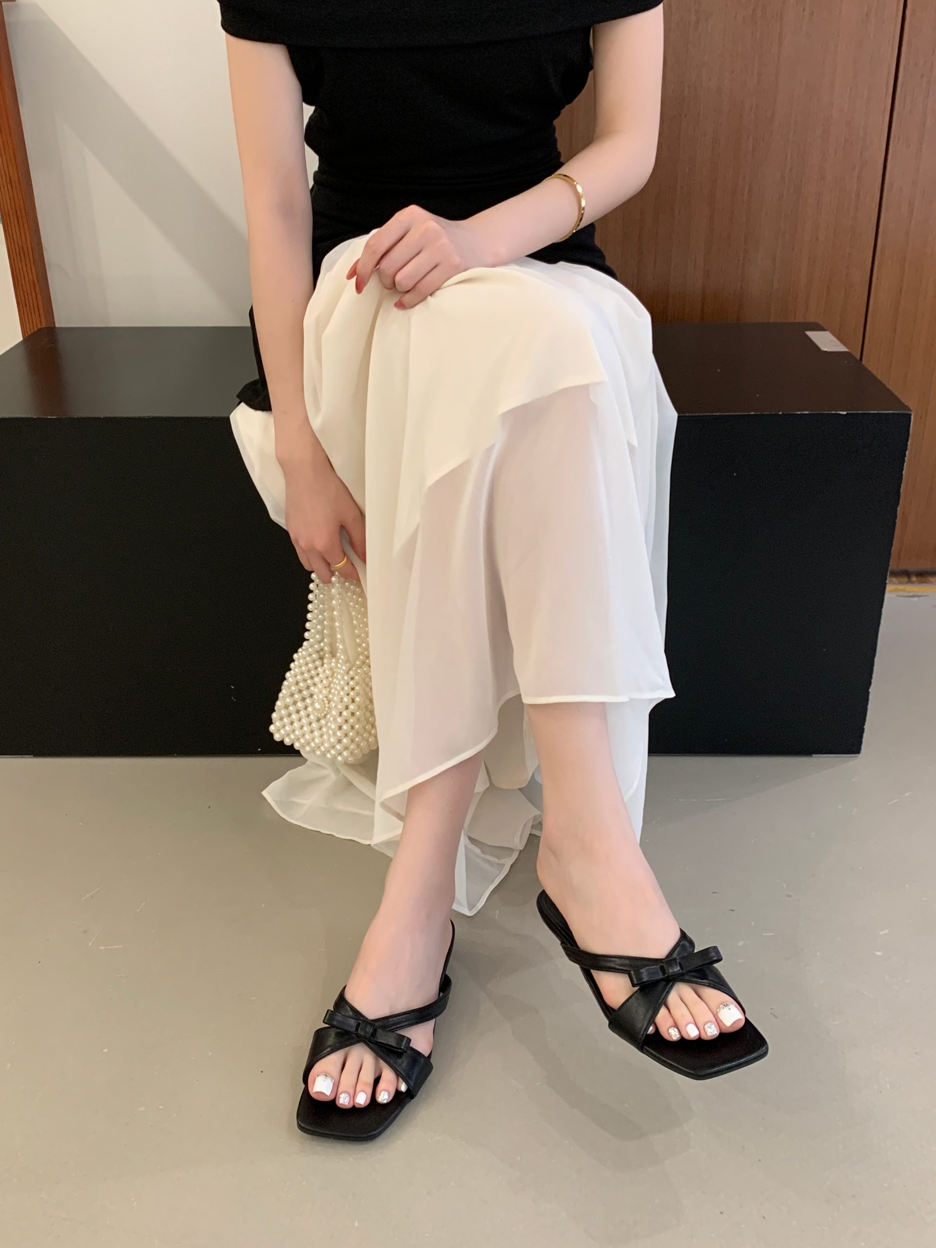 French Square Toe Open Toe Slippers for Women 2026 Summer New Style Gentle Fairy Style Low Heel Sandals - Image 3