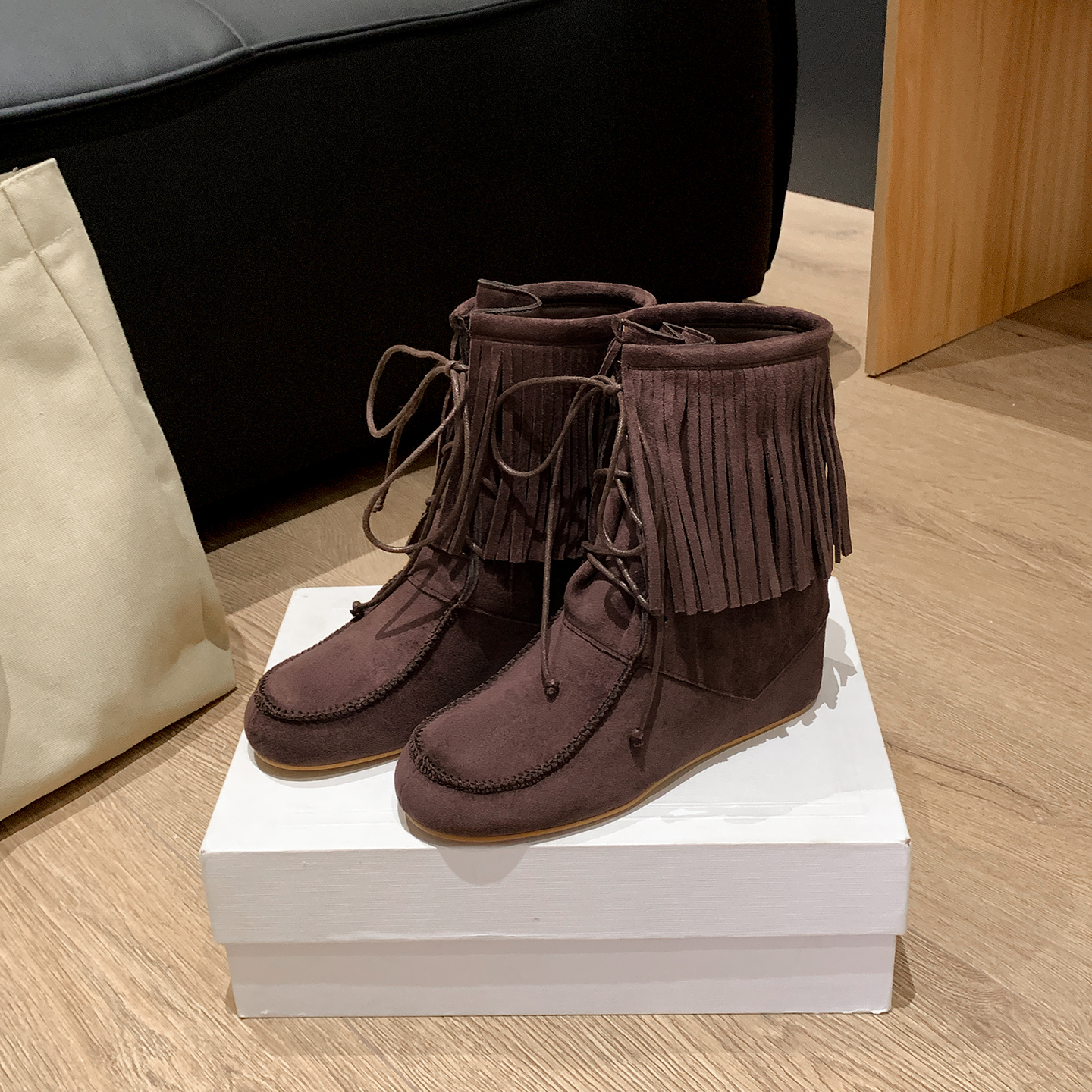 vintage-fashion-boots-for-women-2025-winter-new-brown-maillard-tassel-casual-boots_1
